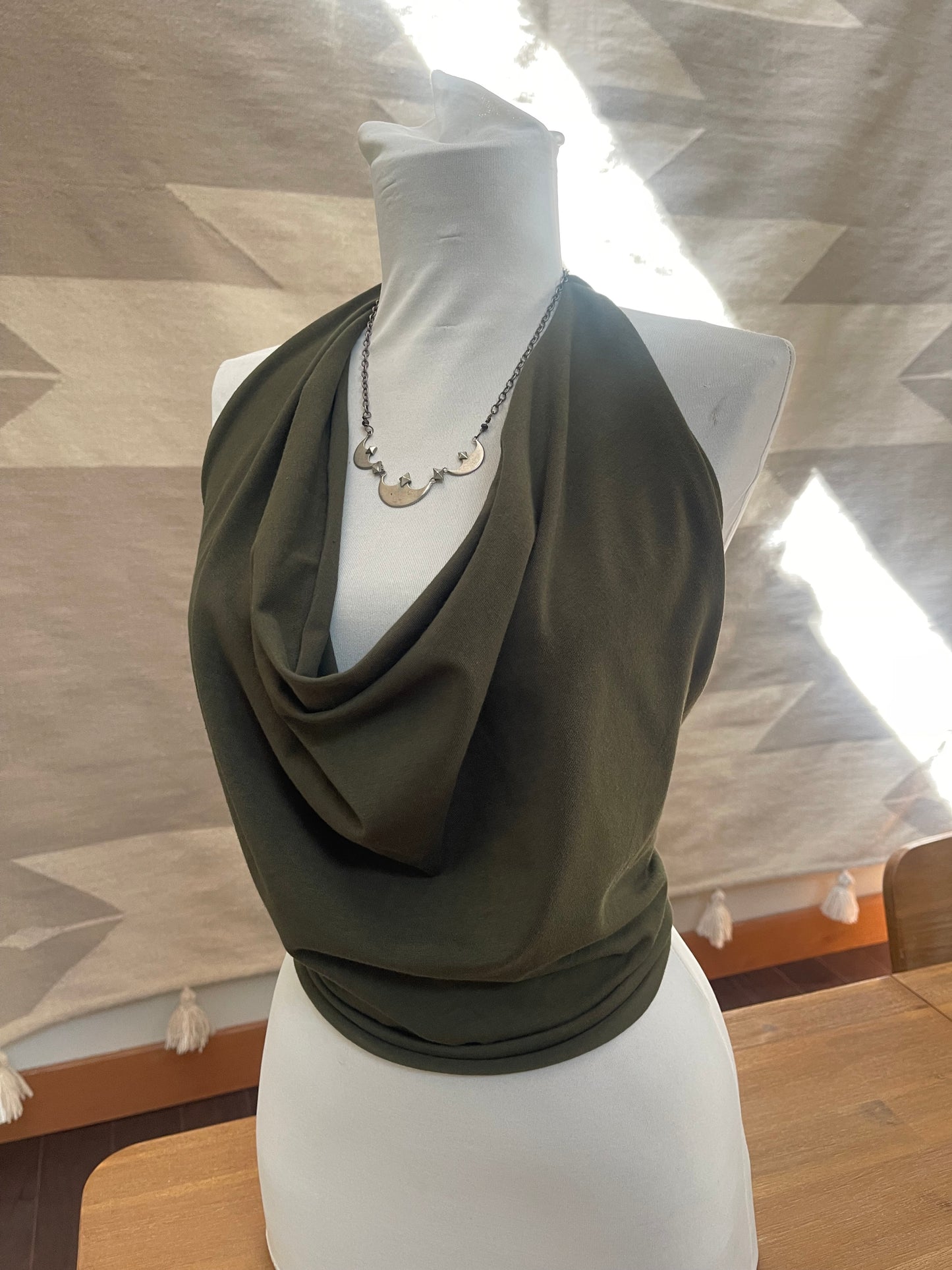 Cowl Halter
