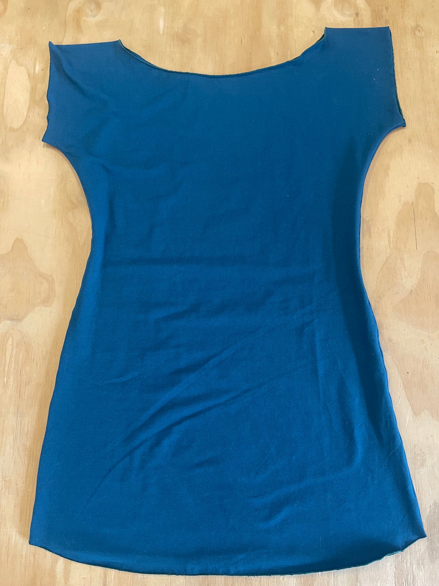 Simple Scoop Neck Tee