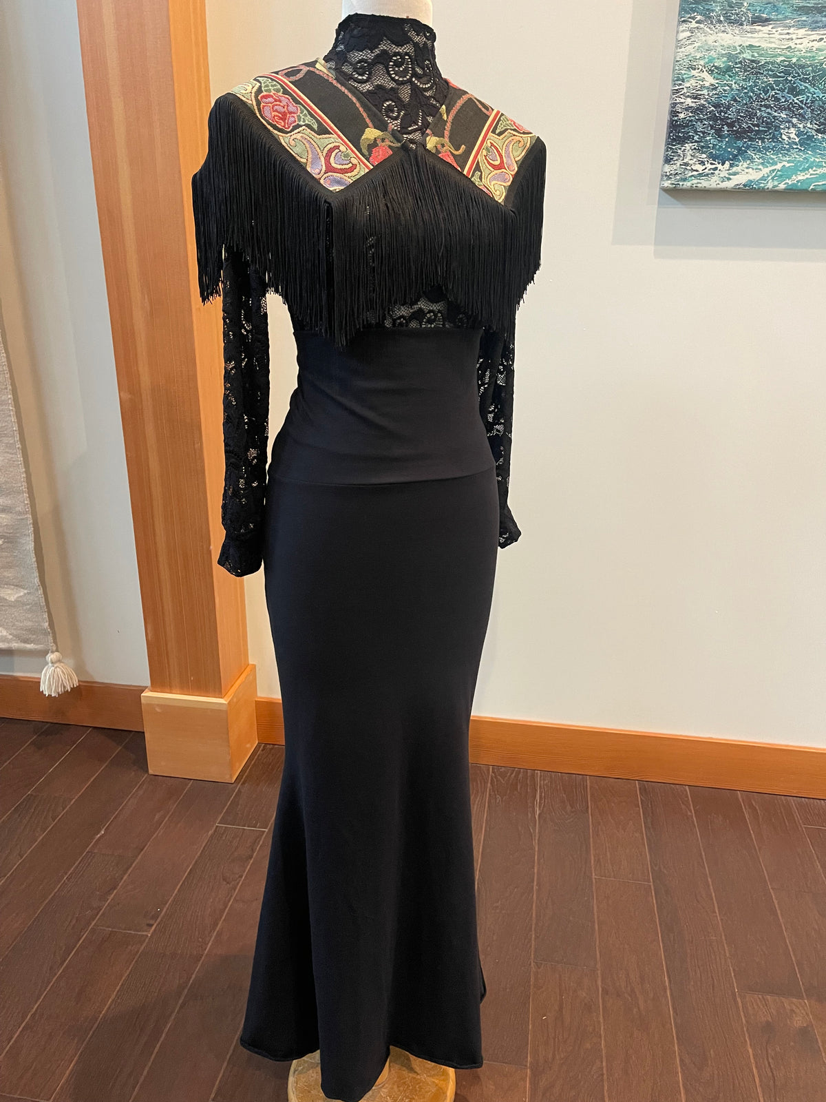 Ready to Ship, size small, lace, mock neck long sleeve.