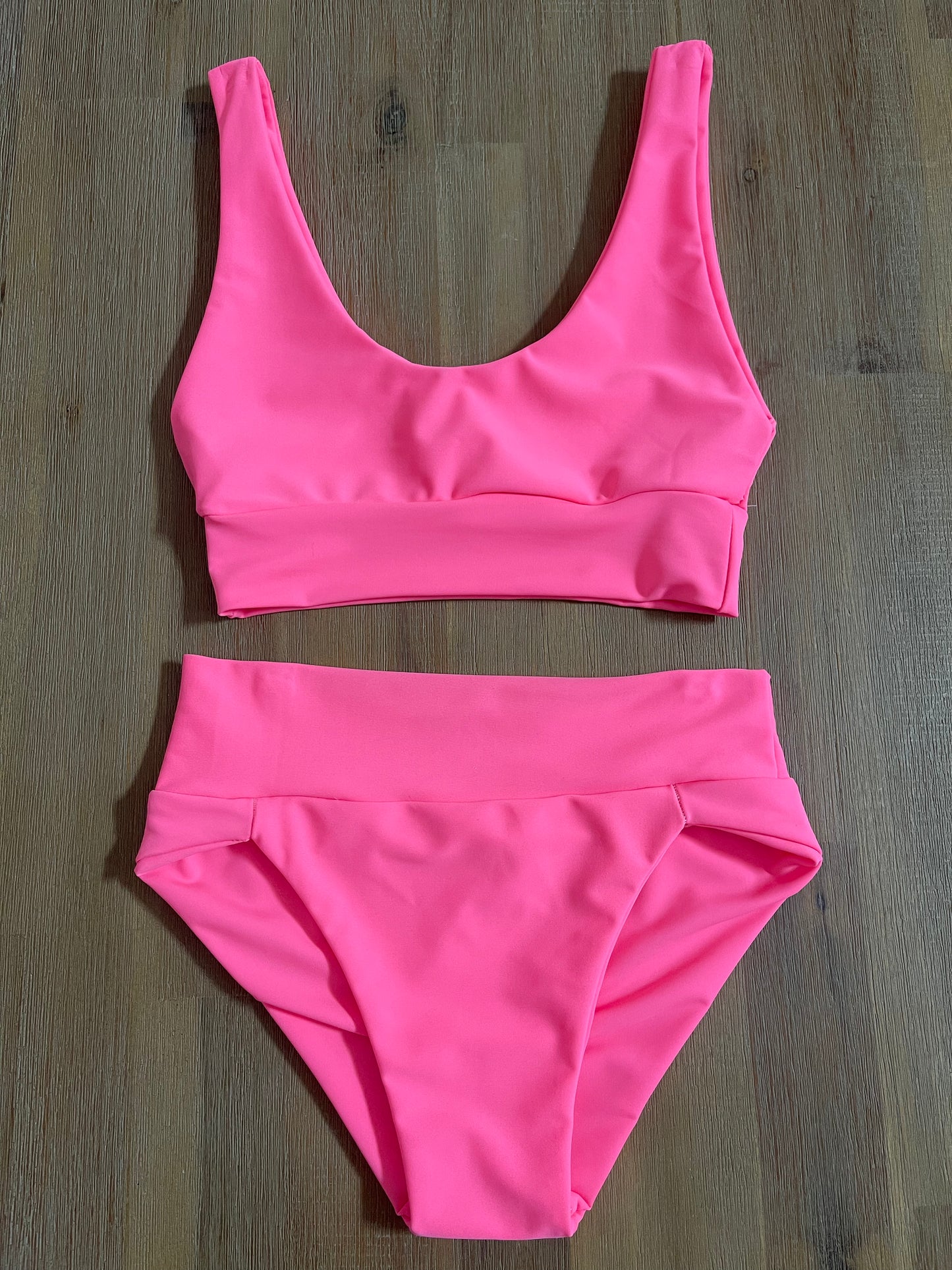 Sample Sale, size small neon coral Surfkini set.