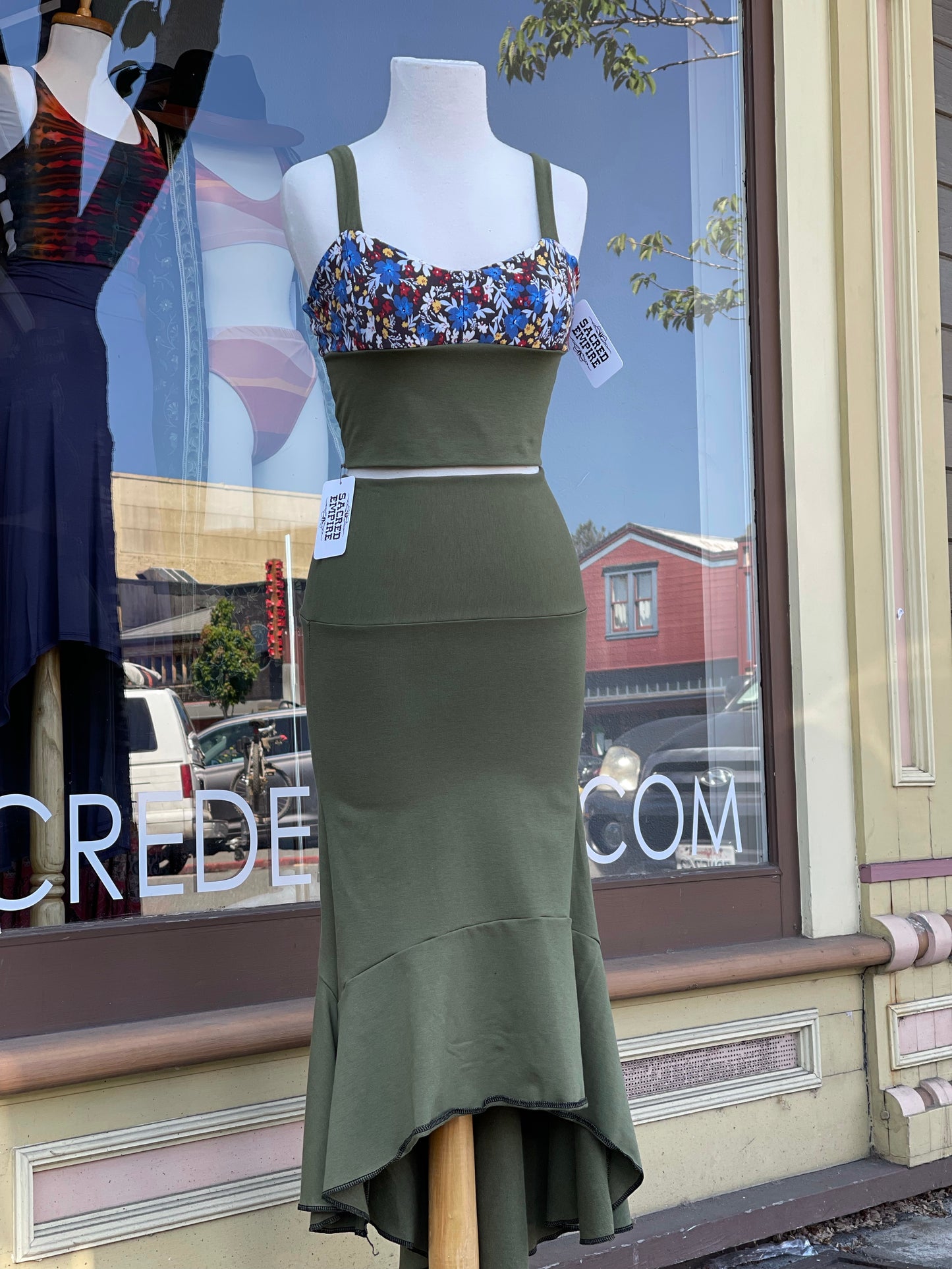 Fit 2 Flare Skirt Fit 2 Flare Skirt